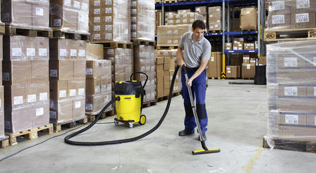 A Guide to Warehouse Cleaner Recruitment